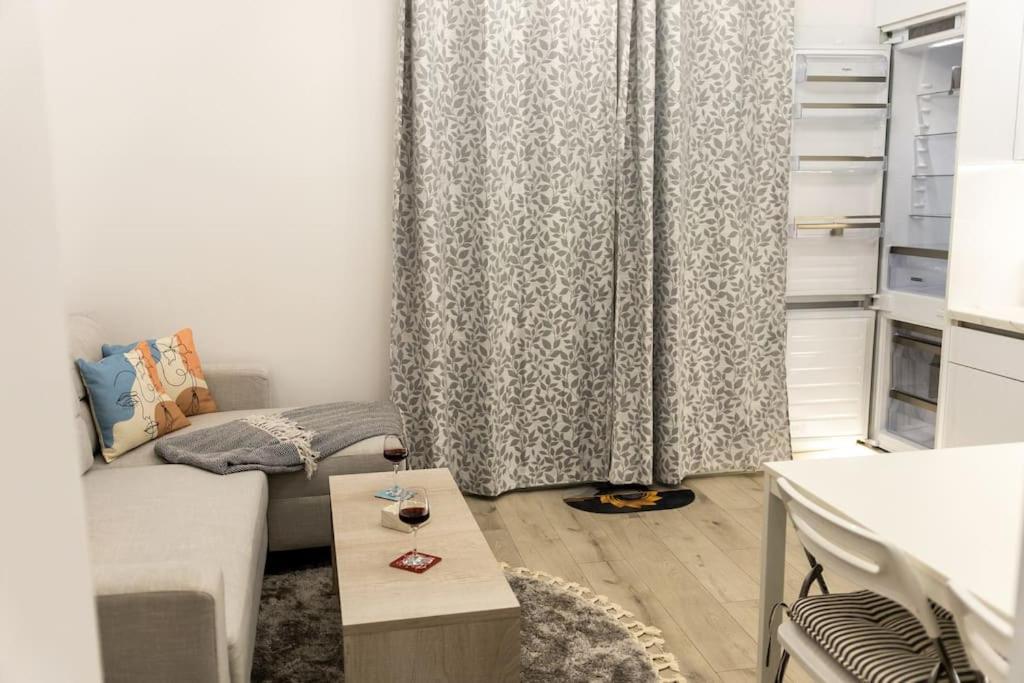 The Golden Home 1 Πειραιάς Εξωτερικό φωτογραφία